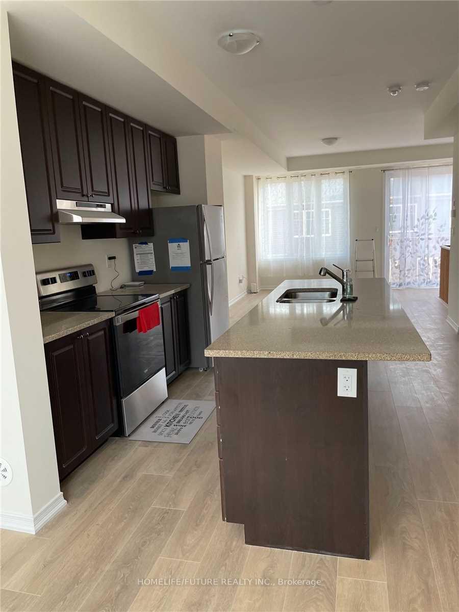 Photo 5 of Unit 94, 93 Danzatore Path, Oshawa, Windfields — HOMEH