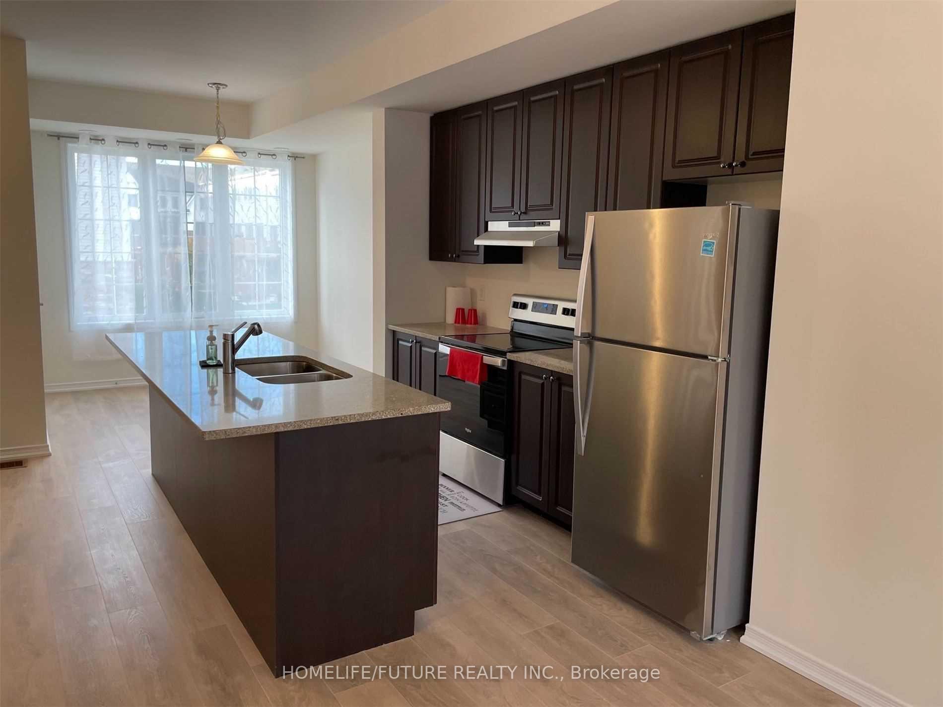 Photo 7 of Unit 94, 93 Danzatore Path, Oshawa, Windfields — HOMEH