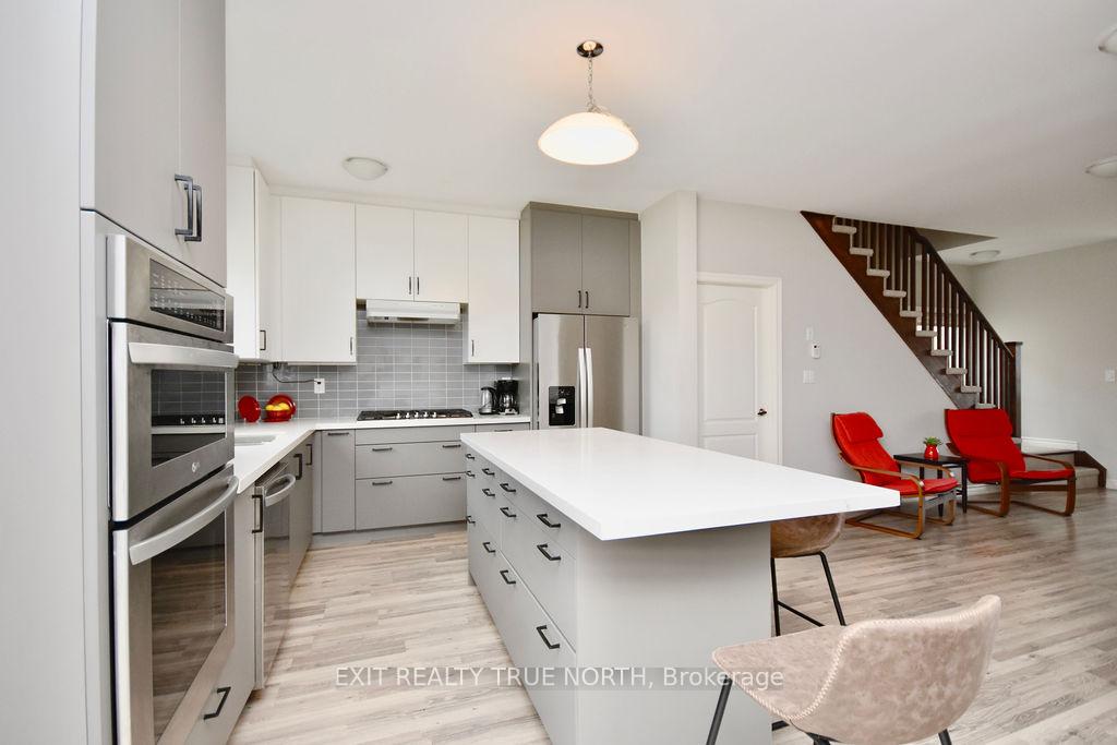 Photo 7 of 226 Springfield Crescent, Clearview, Stayner — HOMEH