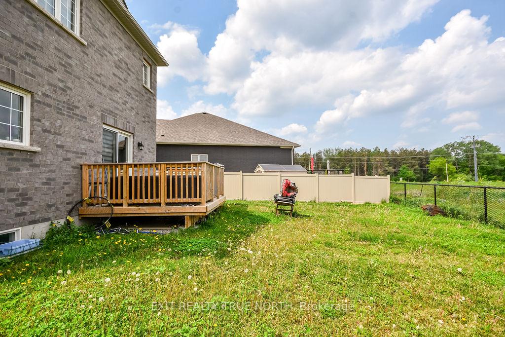 Photo 31 of 226 Springfield Crescent, Clearview, Stayner — HOMEH
