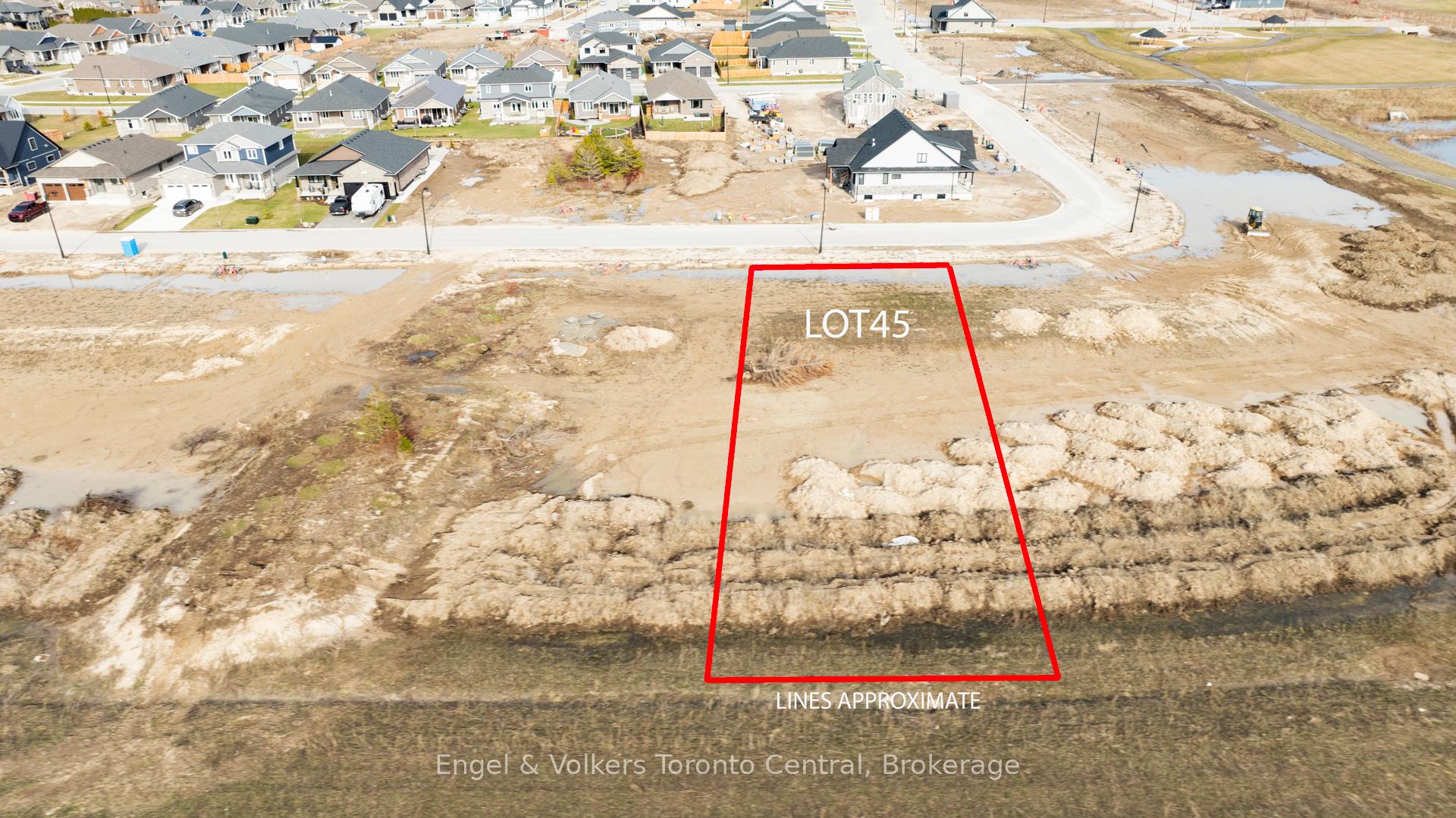 Photo 3 of 480 Coast Drive, Goderich, Goderich (Town) — HOMEH