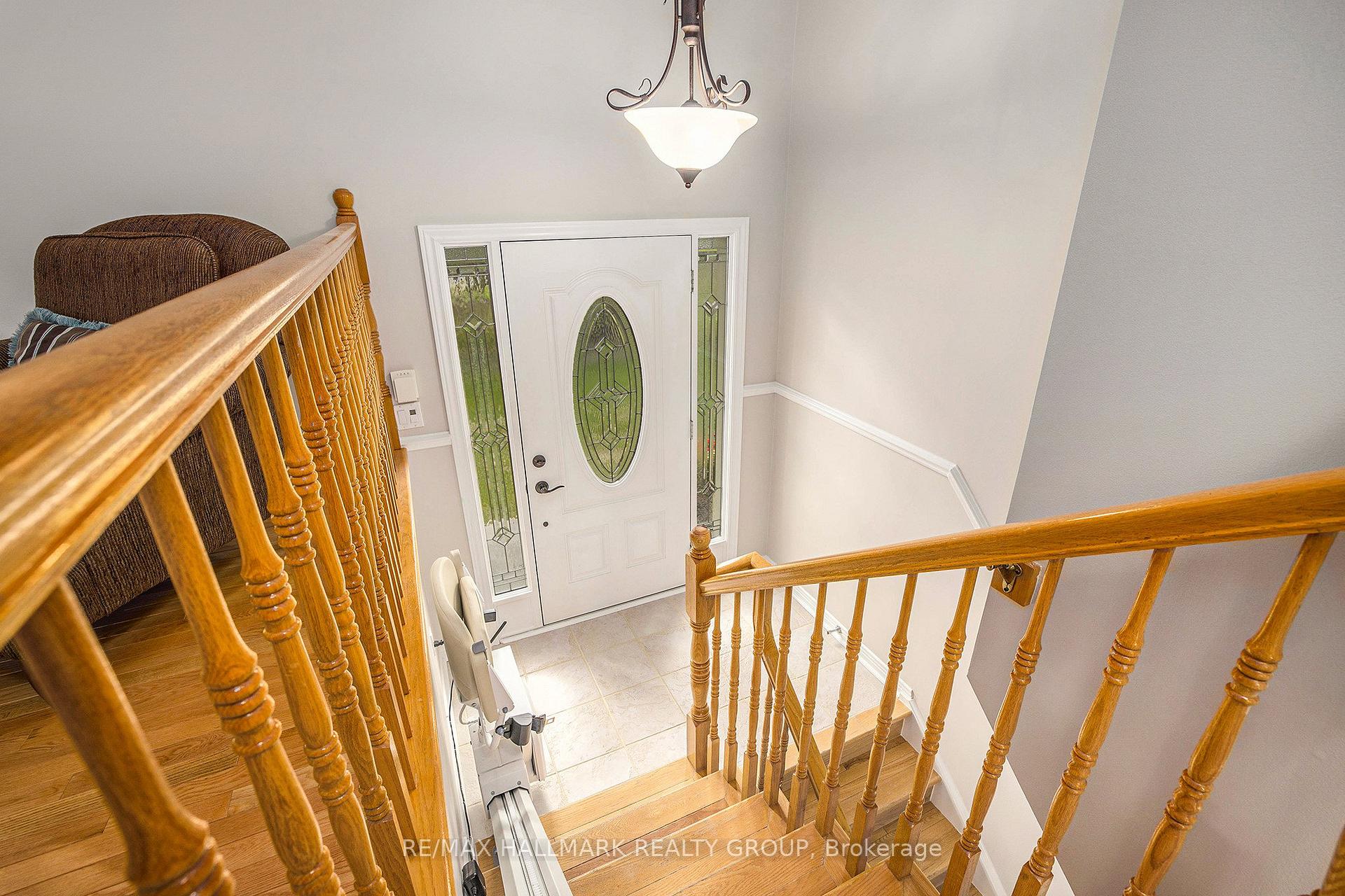 Photo 3 of 115 Delaney Drive, Ottawa, Huntley Ward (South West) — HOMEH