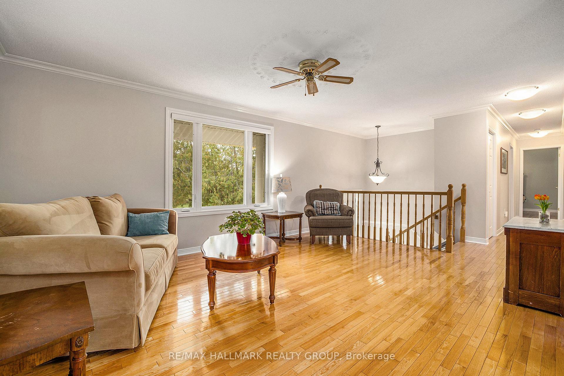 Photo 4 of 115 Delaney Drive, Ottawa, Huntley Ward (South West) — HOMEH