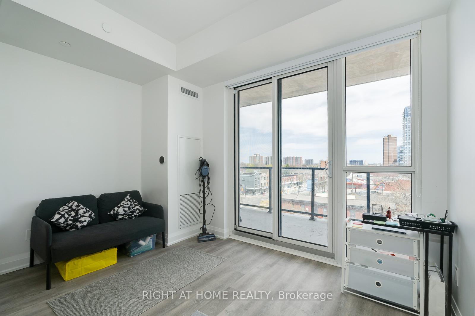 Photo 9 of Unit 510, 2369 Danforth Avenue, Toronto, East End-Danforth — HOMEH