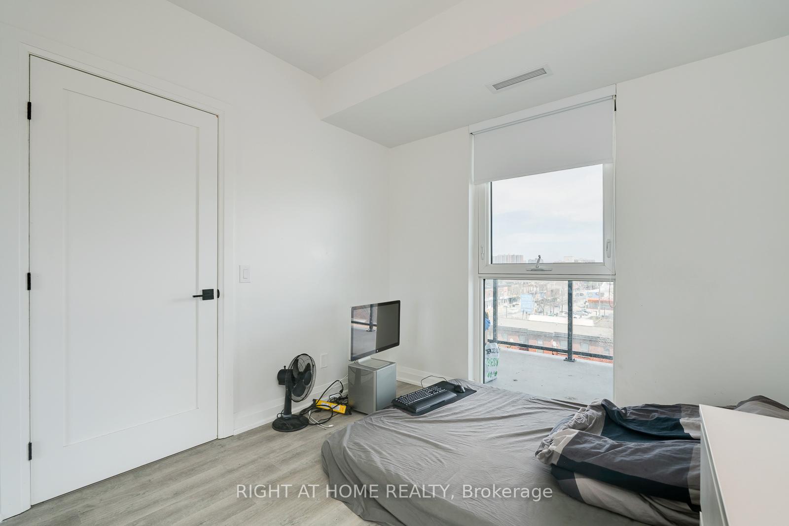 Photo 11 of Unit 510, 2369 Danforth Avenue, Toronto, East End-Danforth — HOMEH