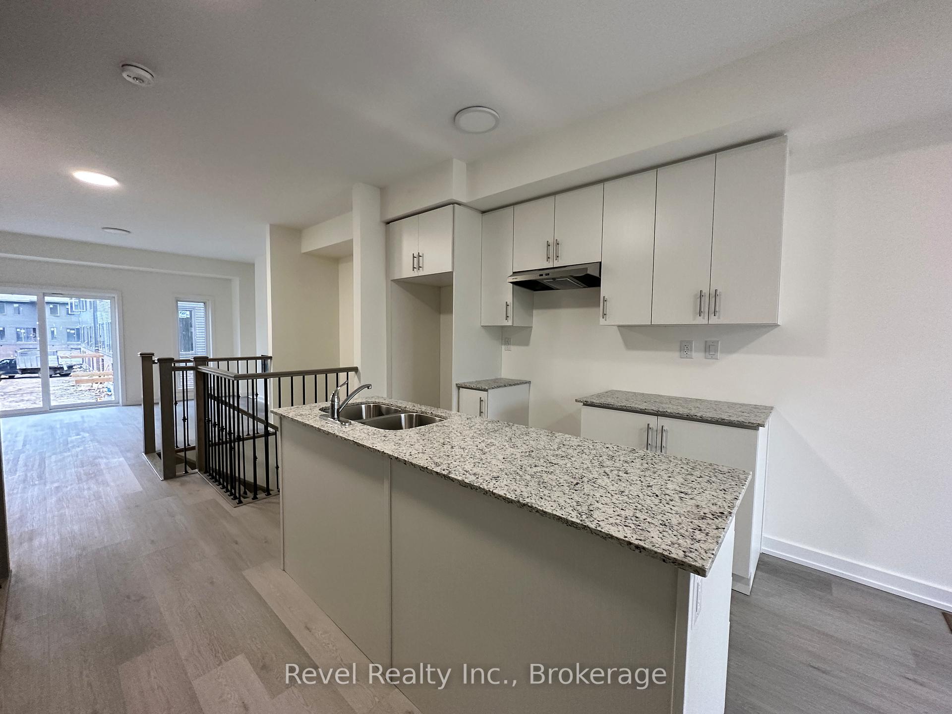 Photo 2 of 73 Winters Crescent, Collingwood — HOMEH
