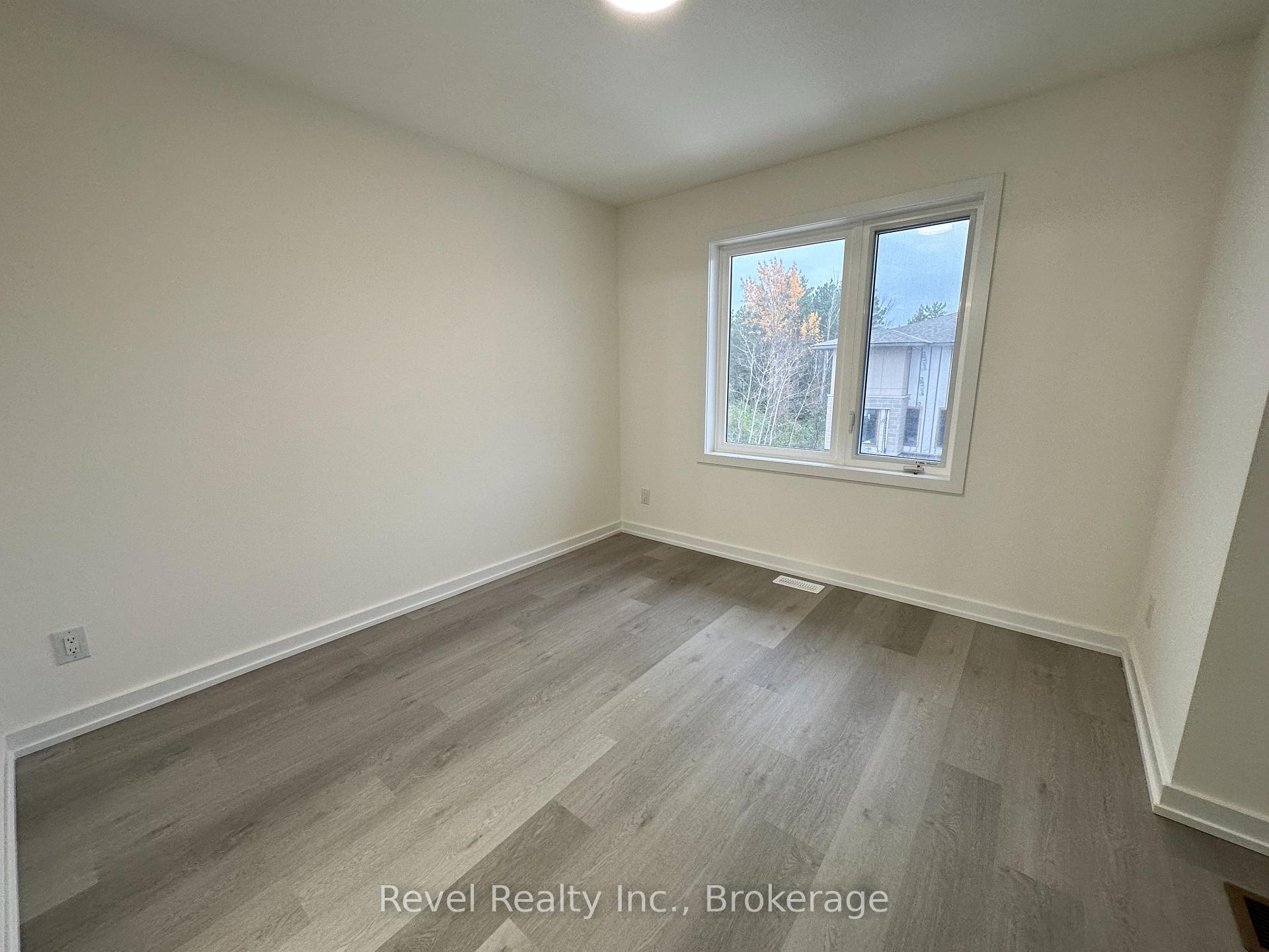 Photo 7 of 73 Winters Crescent, Collingwood — HOMEH