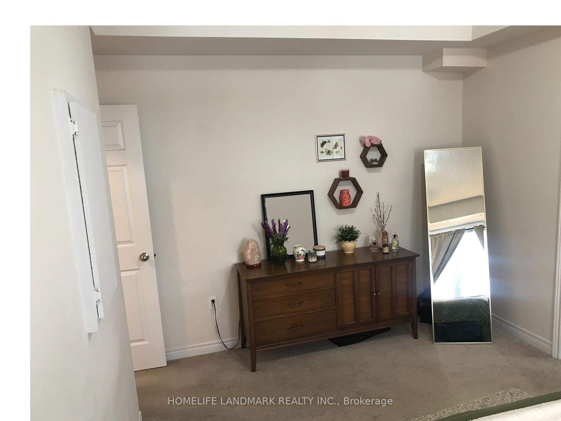 Photo 12 of 327 Aldergrove Drive, Markham, Milliken Mills East — HOMEH