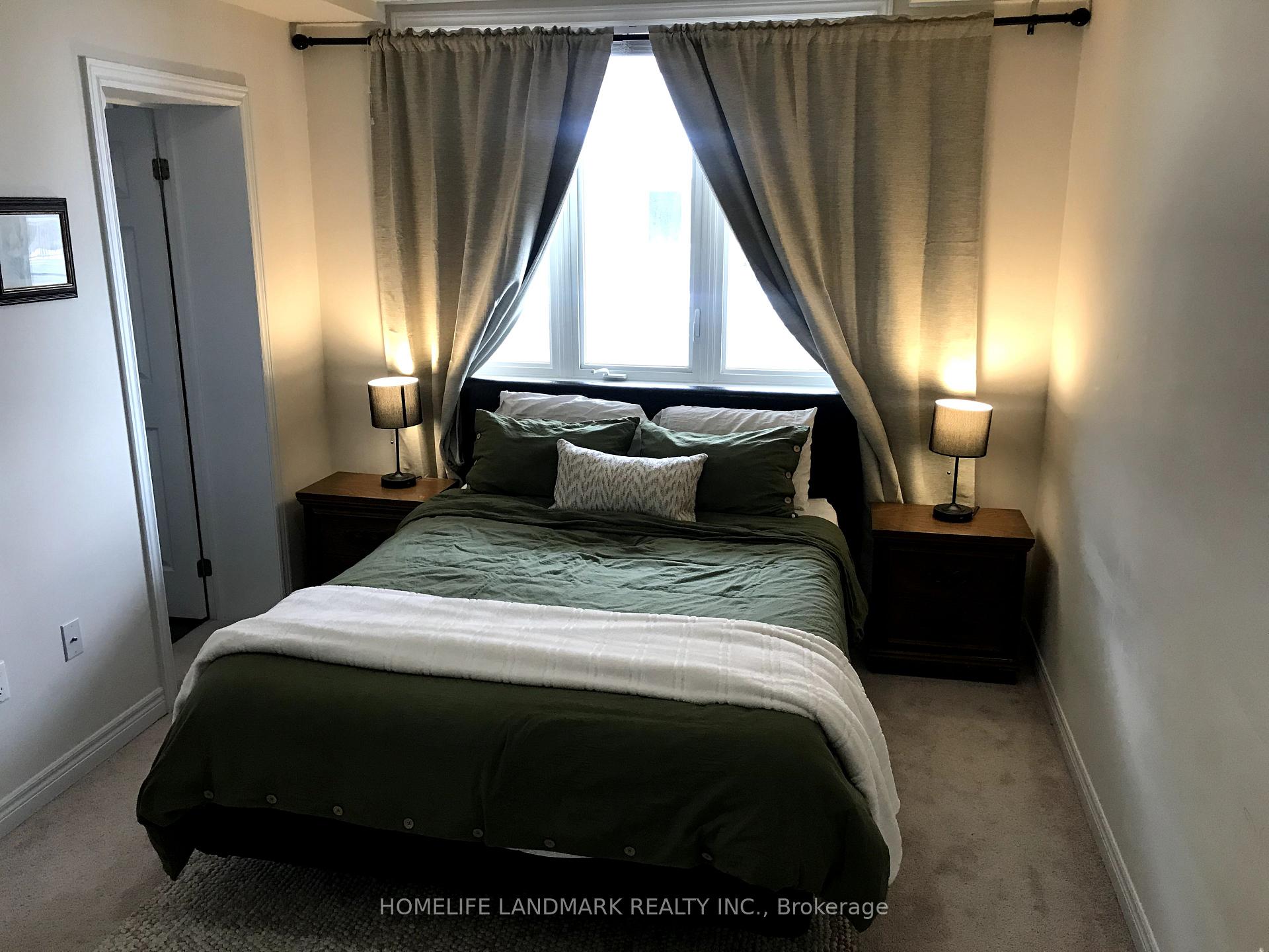 Photo 13 of 327 Aldergrove Drive, Markham, Milliken Mills East — HOMEH