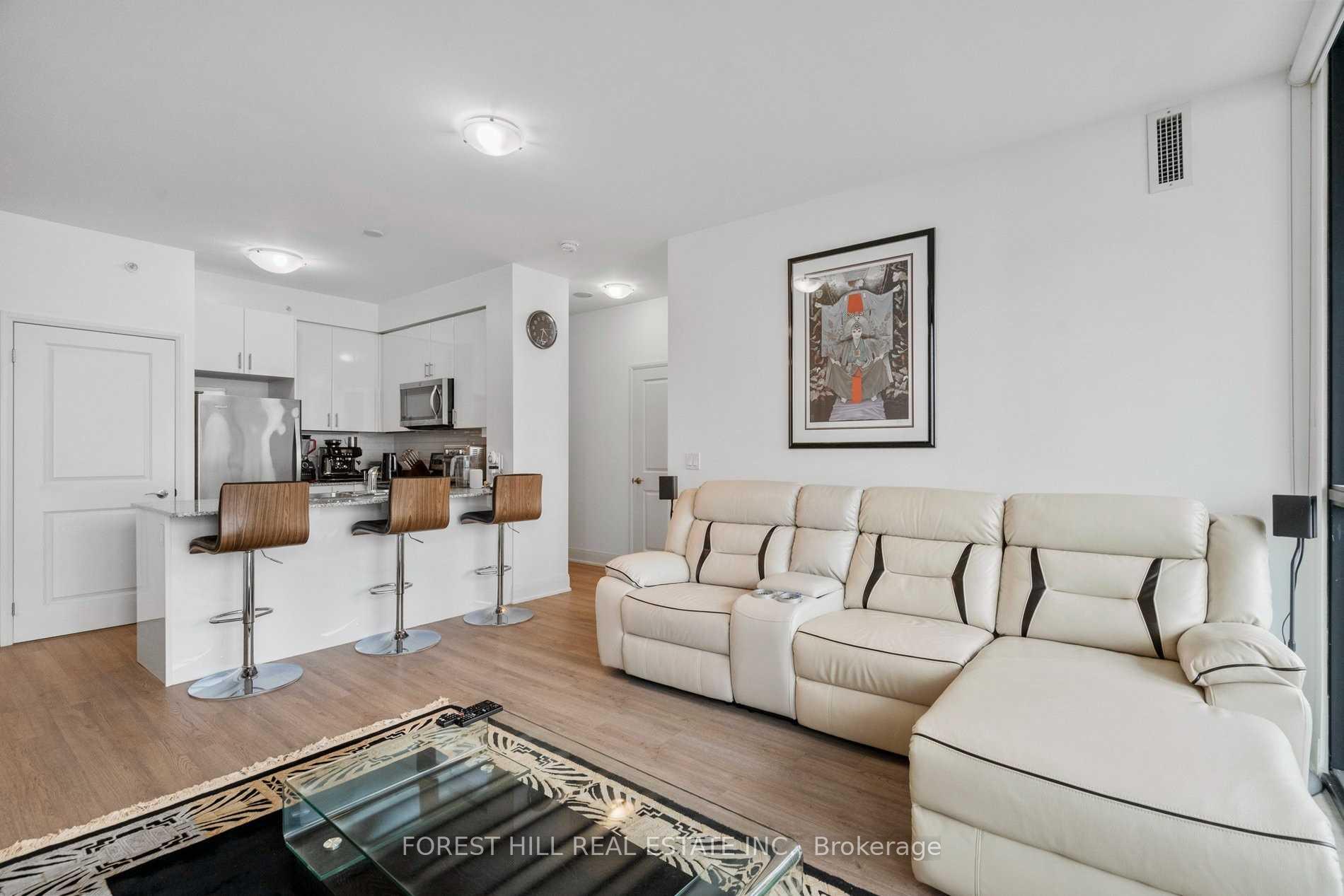Photo 4 of Unit 3305, 2900 Highway 7 Road, Vaughan, Concord — HOMEH
