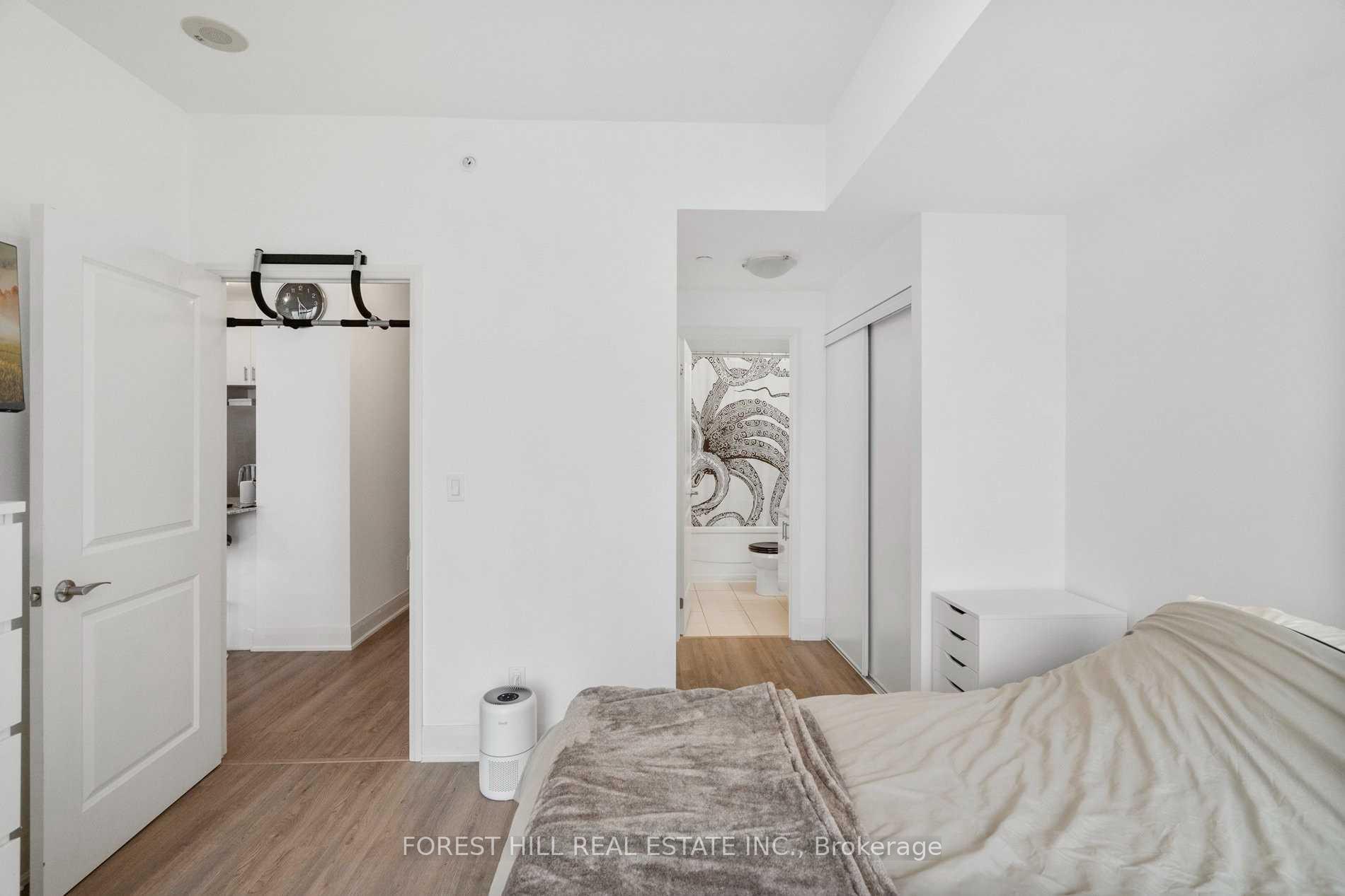 Photo 10 of Unit 3305, 2900 Highway 7 Road, Vaughan, Concord — HOMEH