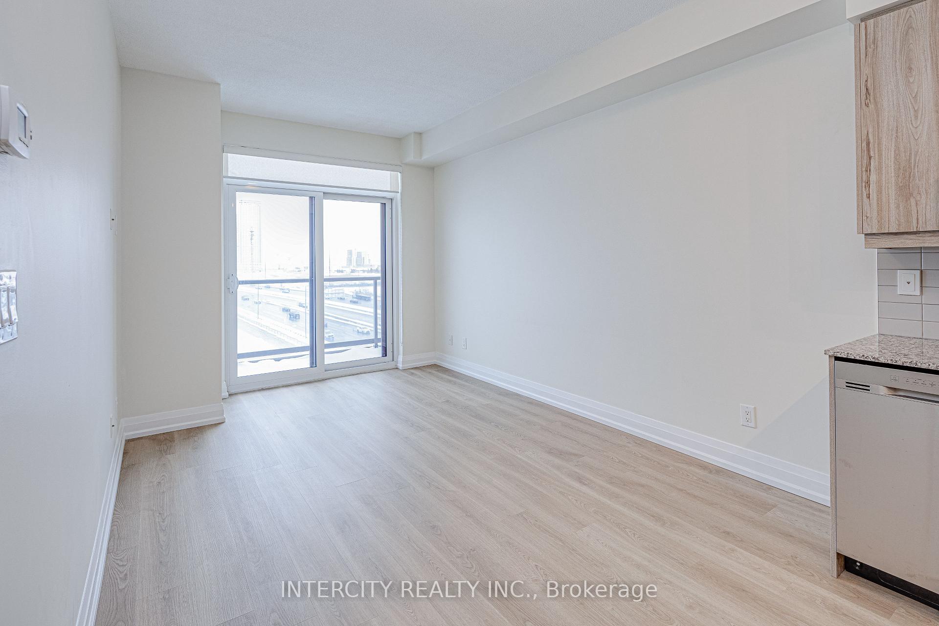 Photo 14 of Unit 617, 3600 Highway 7, Vaughan, East Woodbridge — HOMEH