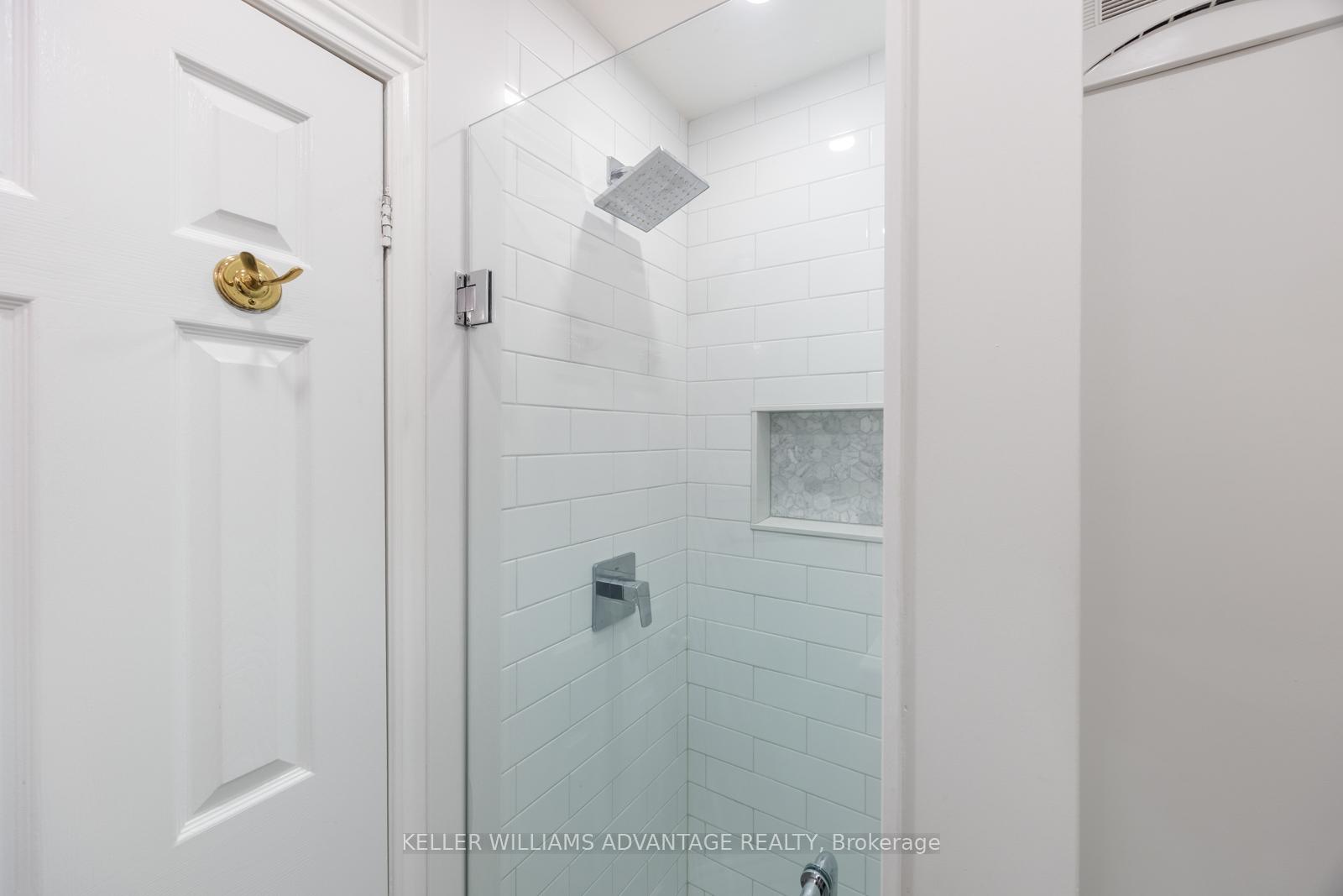 Photo 20 of Unit 5, 2357 Queen Street E, Toronto, The Beaches — HOMEH