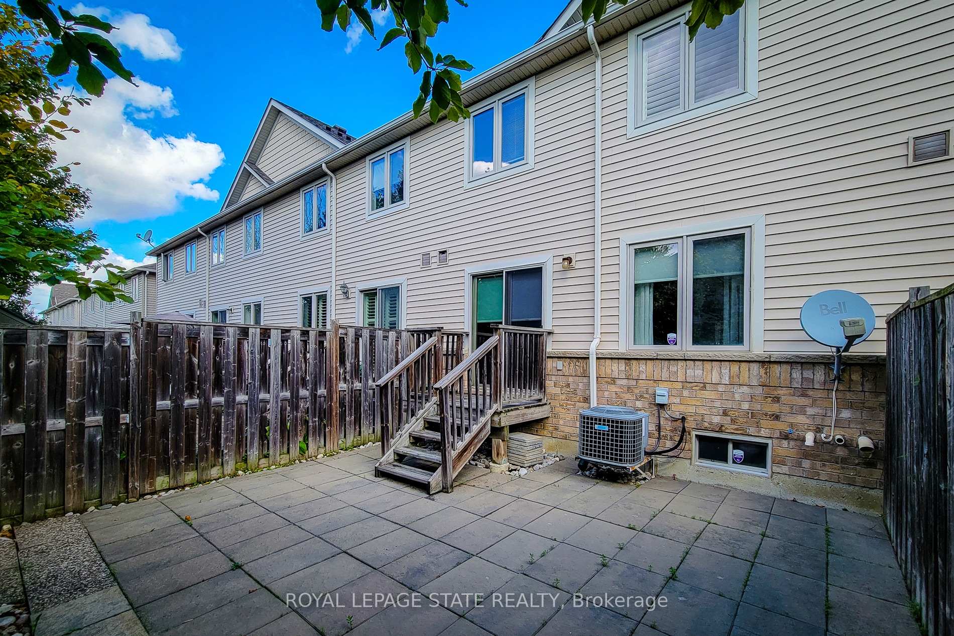 Photo 2 of Unit 32, 222 Fall Fair Way, Hamilton, Binbrook — HOMEH