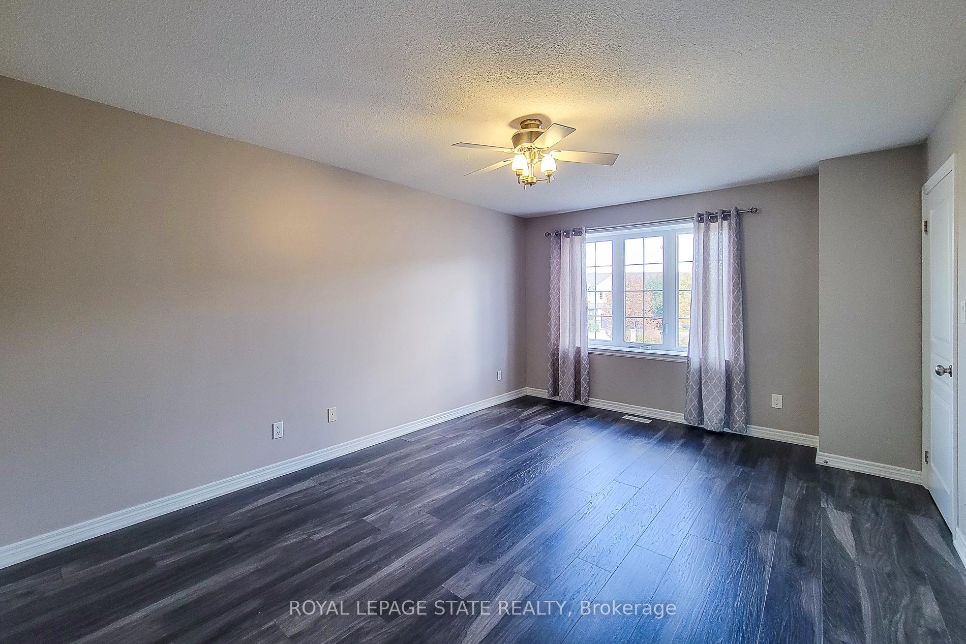 Photo 8 of Unit 32, 222 Fall Fair Way, Hamilton, Binbrook — HOMEH