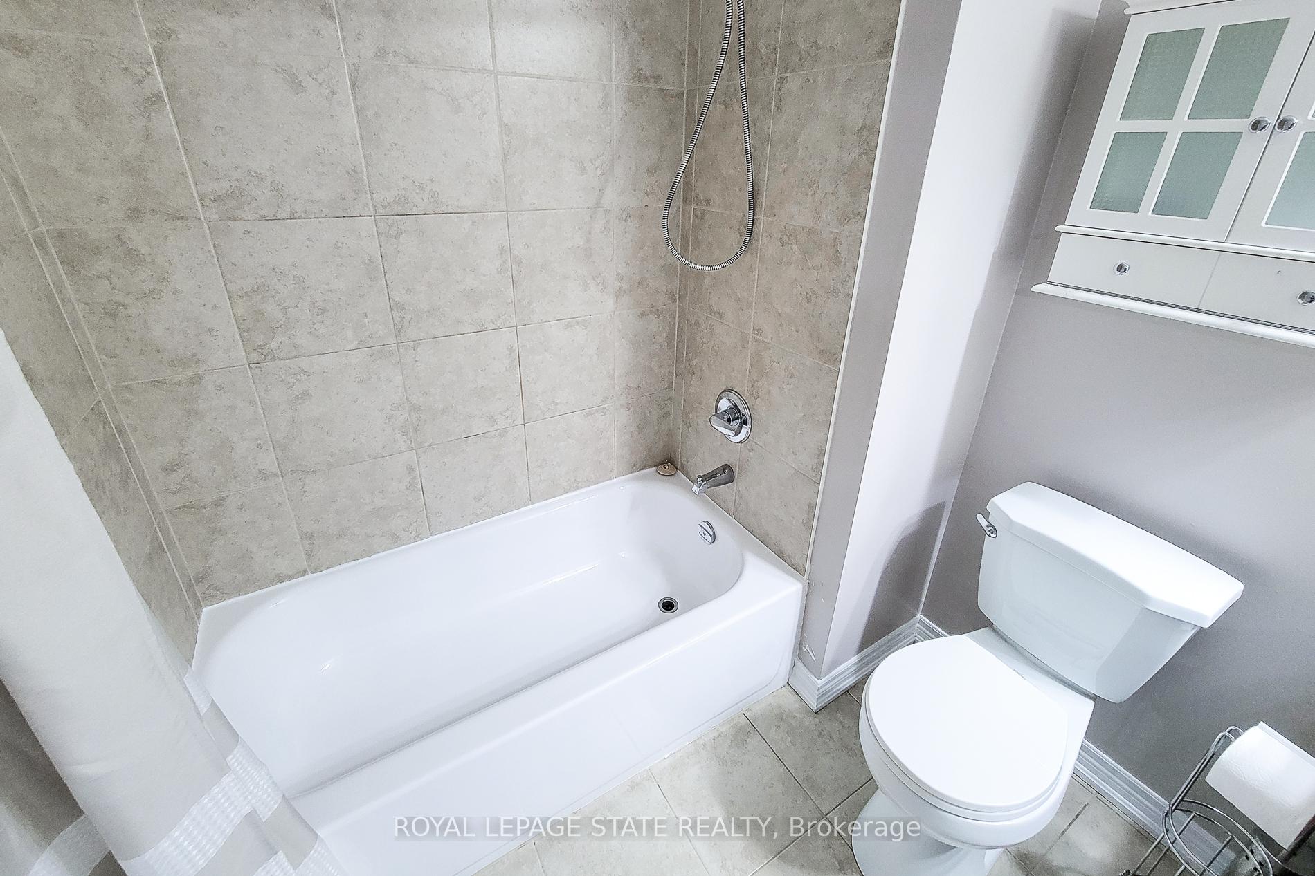 Photo 15 of Unit 32, 222 Fall Fair Way, Hamilton, Binbrook — HOMEH