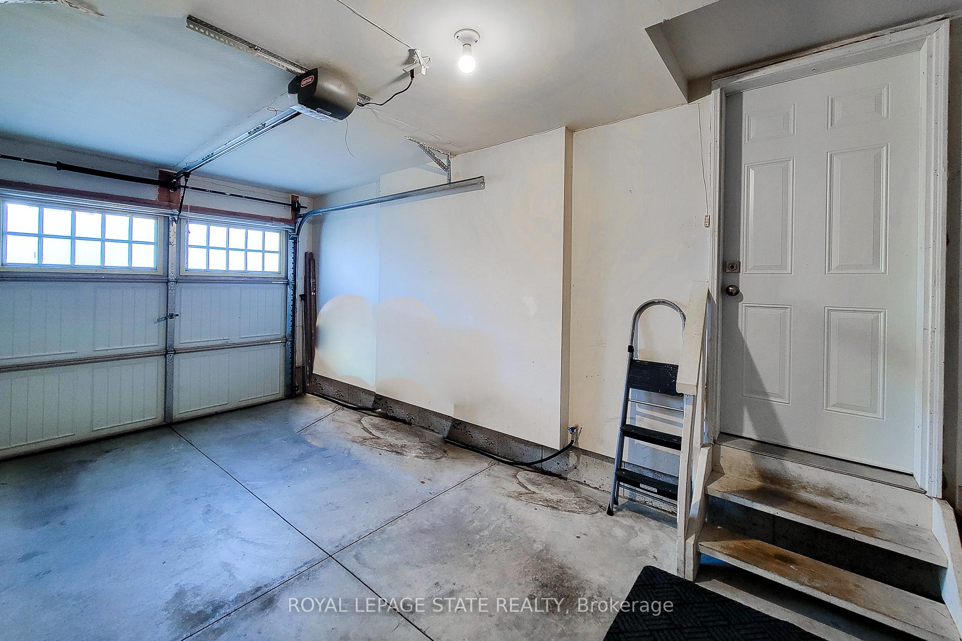 Photo 25 of Unit 32, 222 Fall Fair Way, Hamilton, Binbrook — HOMEH