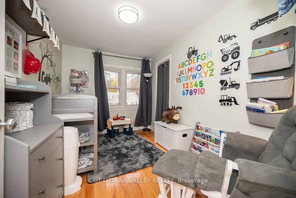 Photo 12 of 66 Rutherford Avenue, Deep River — HOMEH