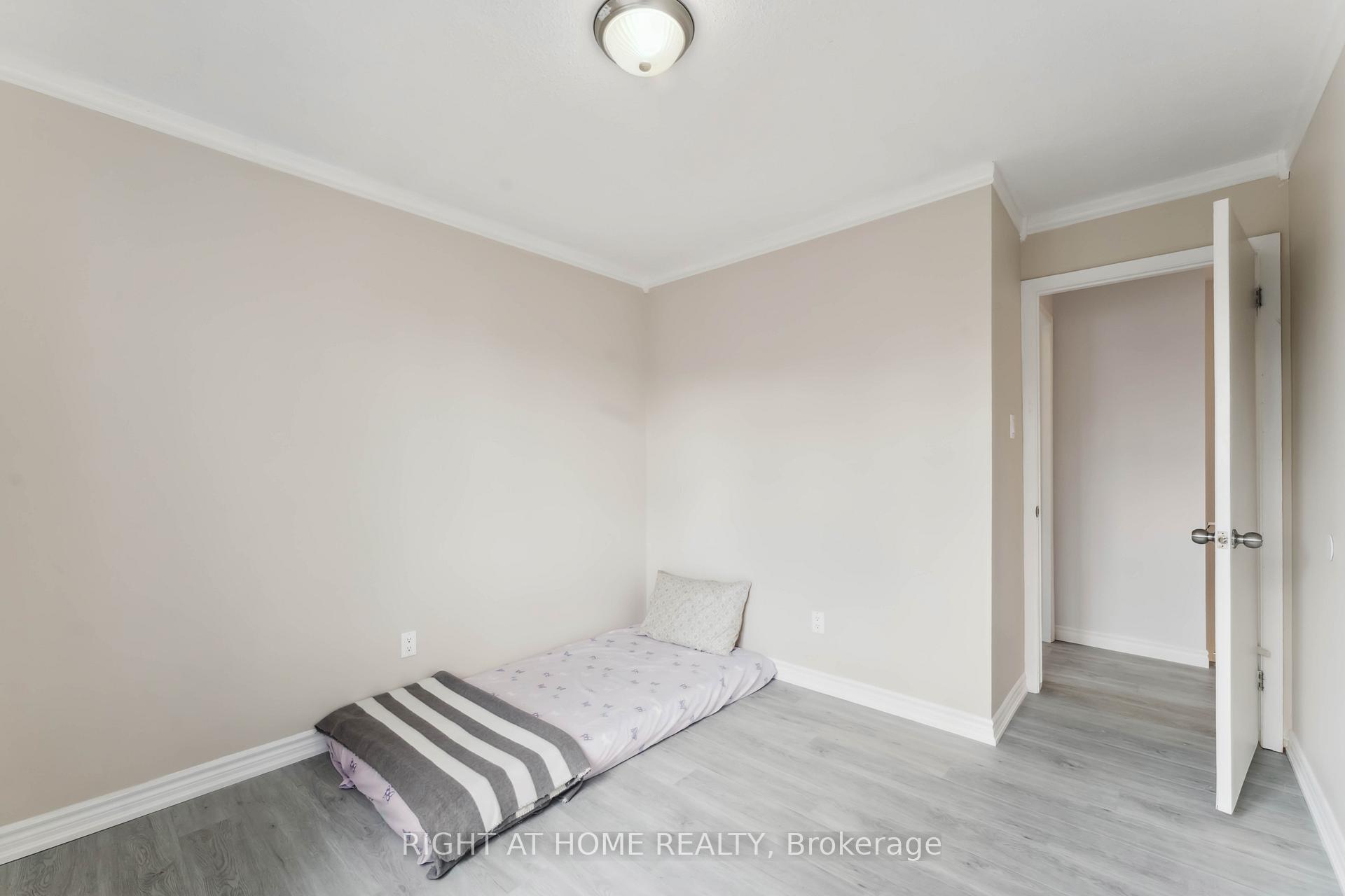 Photo 24 of Unit 31, 2057 Jasmine Crescent, Ottawa, Beacon Hill South — HOMEH