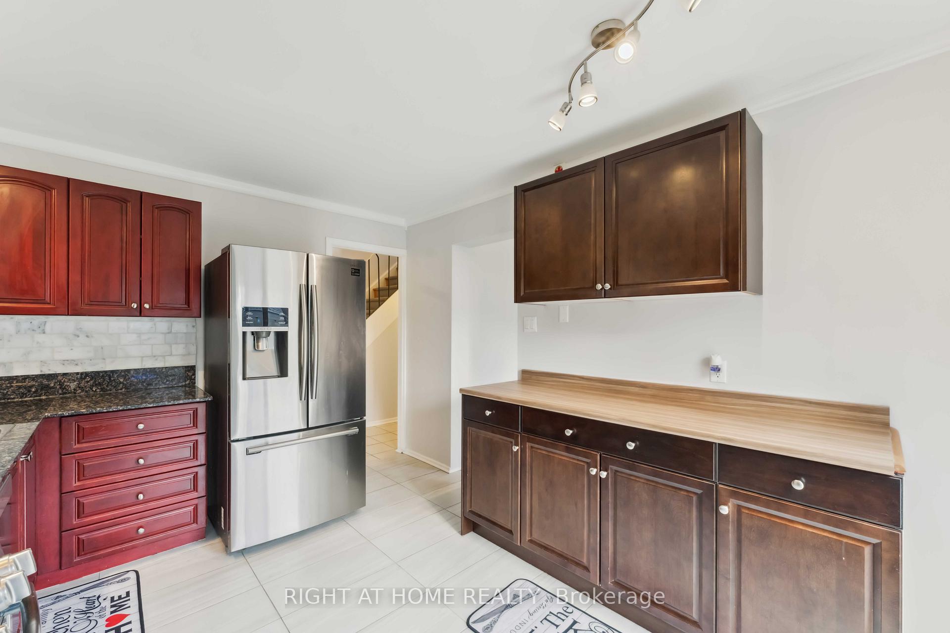 Photo 32 of Unit 31, 2057 Jasmine Crescent, Ottawa, Beacon Hill South — HOMEH