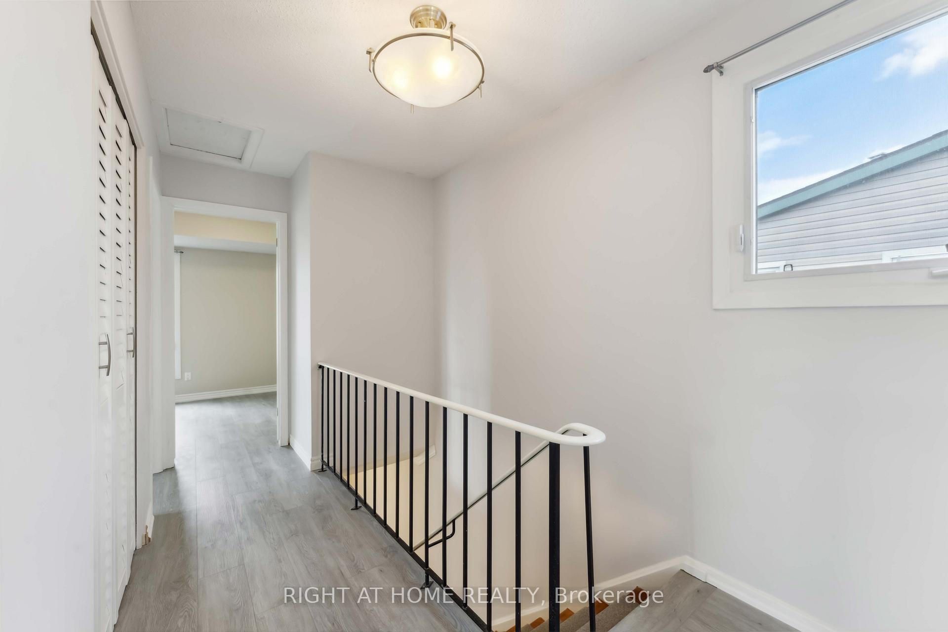 Photo 33 of Unit 31, 2057 Jasmine Crescent, Ottawa, Beacon Hill South — HOMEH