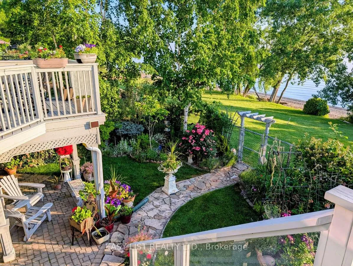 Photo 1 of 44 Morrison Crescent, Grimsby, Grimsby Beach — HOMEH