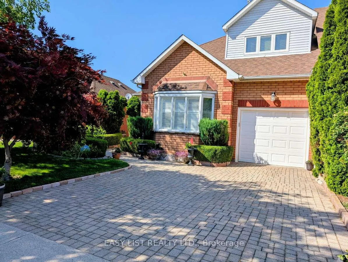 Photo 2 of 44 Morrison Crescent, Grimsby, Grimsby Beach — HOMEH