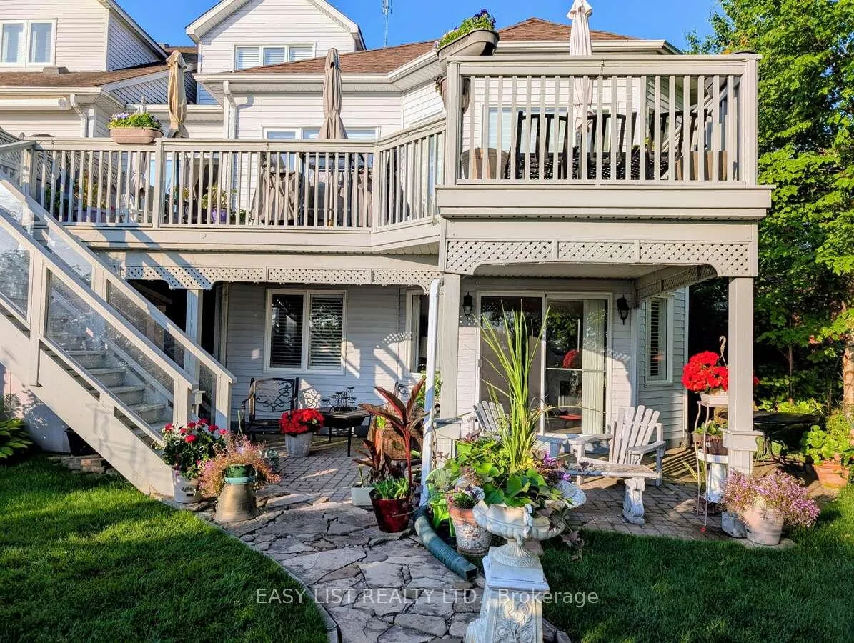 Photo 4 of 44 Morrison Crescent, Grimsby, Grimsby Beach — HOMEH