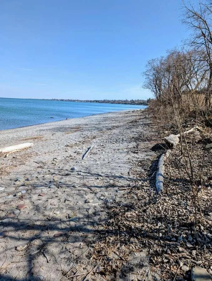 Photo 12 of 44 Morrison Crescent, Grimsby, Grimsby Beach — HOMEH