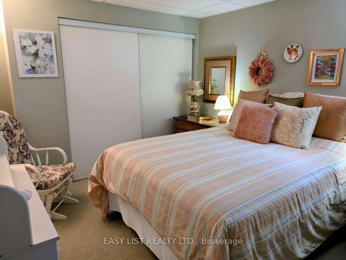 Photo 30 of 44 Morrison Crescent, Grimsby, Grimsby Beach — HOMEH