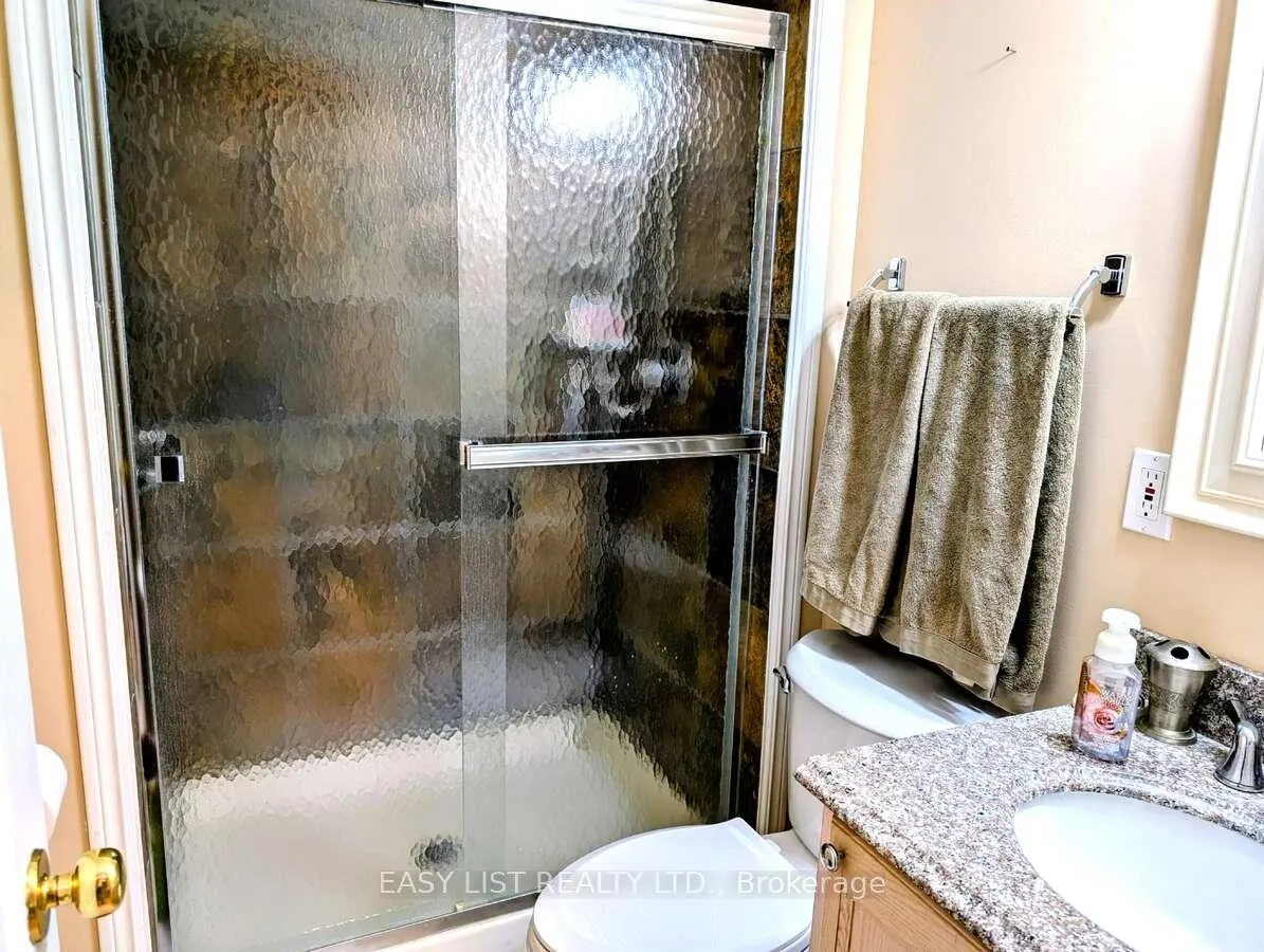 Photo 31 of 44 Morrison Crescent, Grimsby, Grimsby Beach — HOMEH