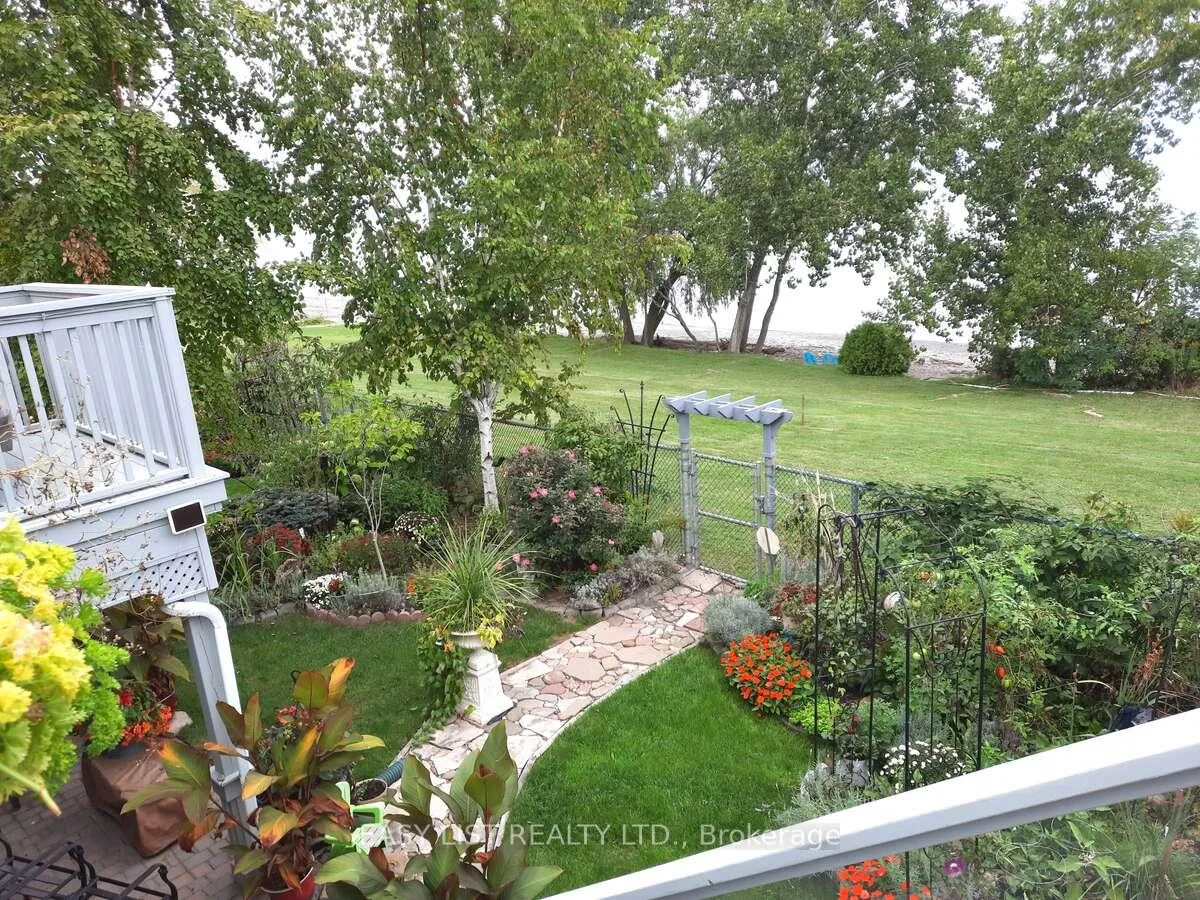 Photo 37 of 44 Morrison Crescent, Grimsby, Grimsby Beach — HOMEH