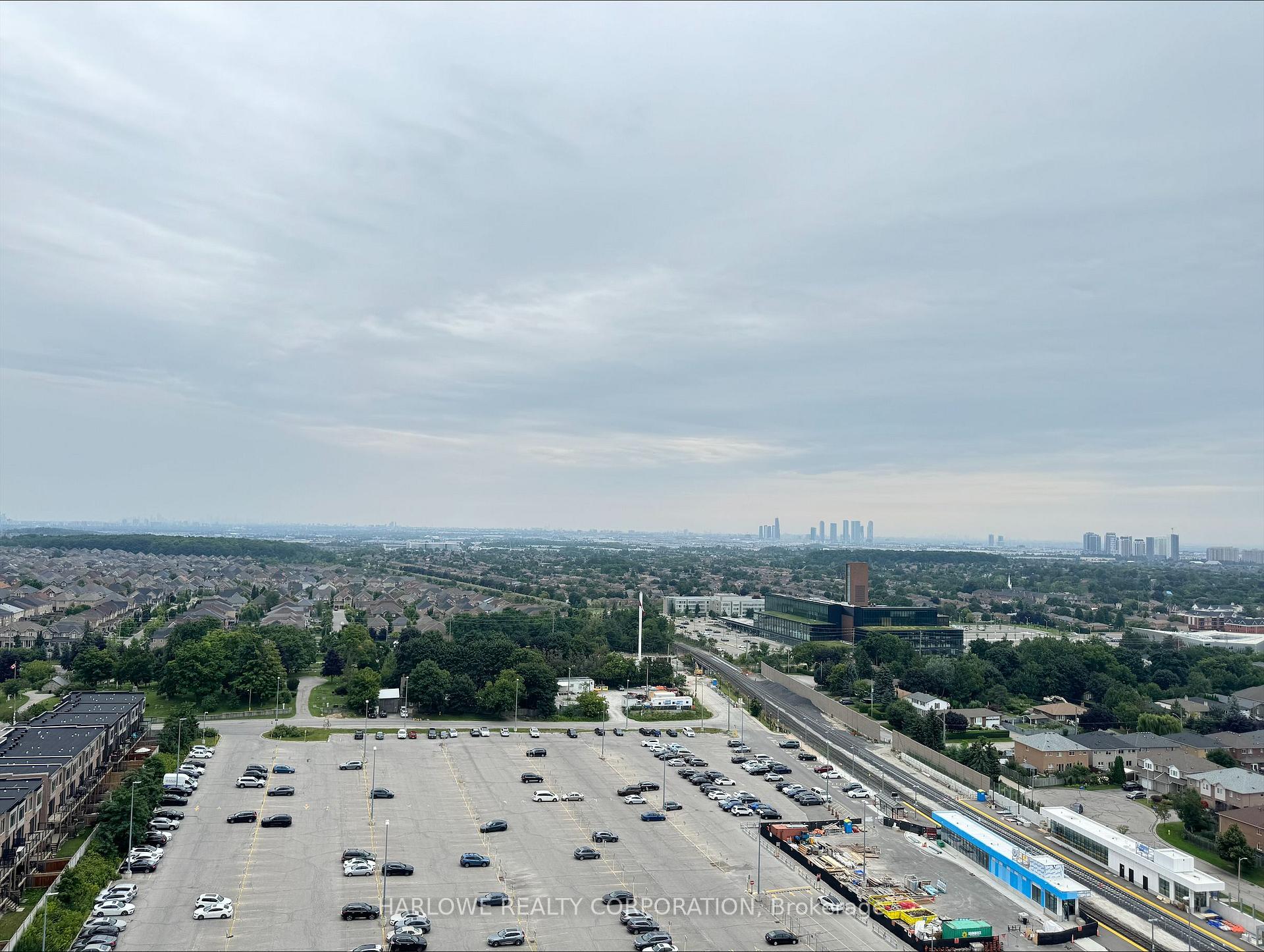 Photo 29 of Unit LPH01, 120 Eagle Rock Way, Vaughan, Rural Vaughan — HOMEH