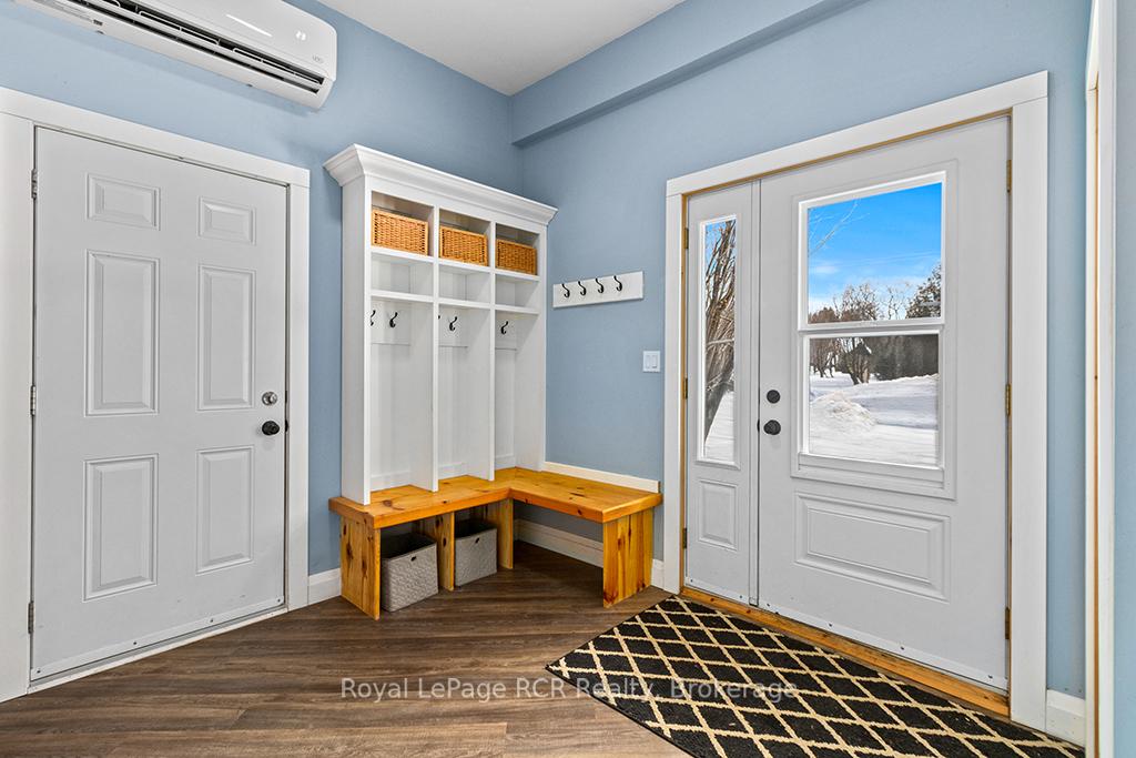 Photo 7 of 103 Jefferson Street, Chatsworth — HOMEH