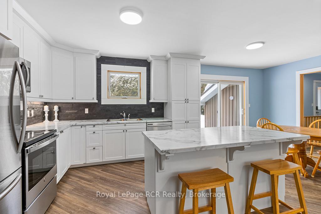 Photo 13 of 103 Jefferson Street, Chatsworth — HOMEH