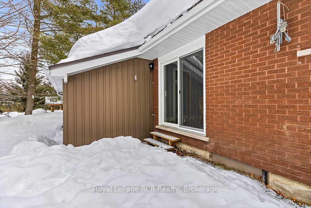 Photo 35 of 103 Jefferson Street, Chatsworth — HOMEH
