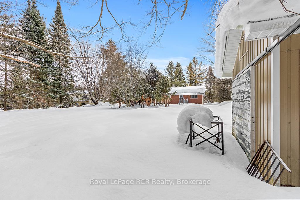 Photo 38 of 103 Jefferson Street, Chatsworth — HOMEH