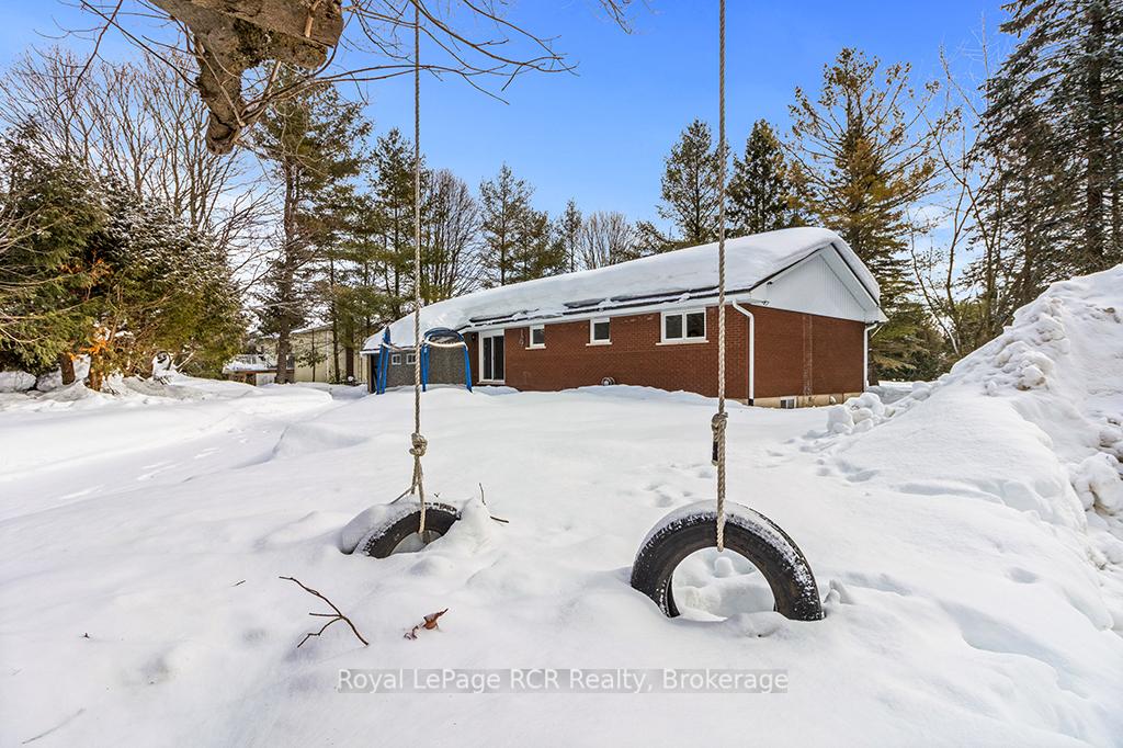 Photo 39 of 103 Jefferson Street, Chatsworth — HOMEH