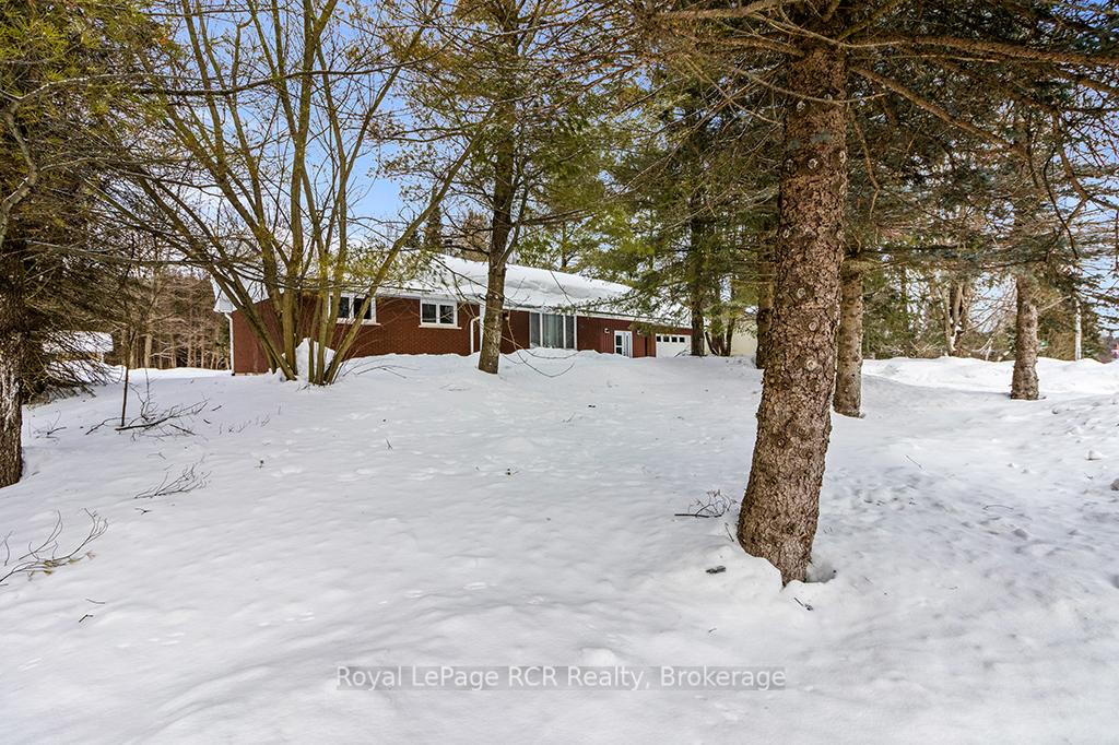 Photo 44 of 103 Jefferson Street, Chatsworth — HOMEH