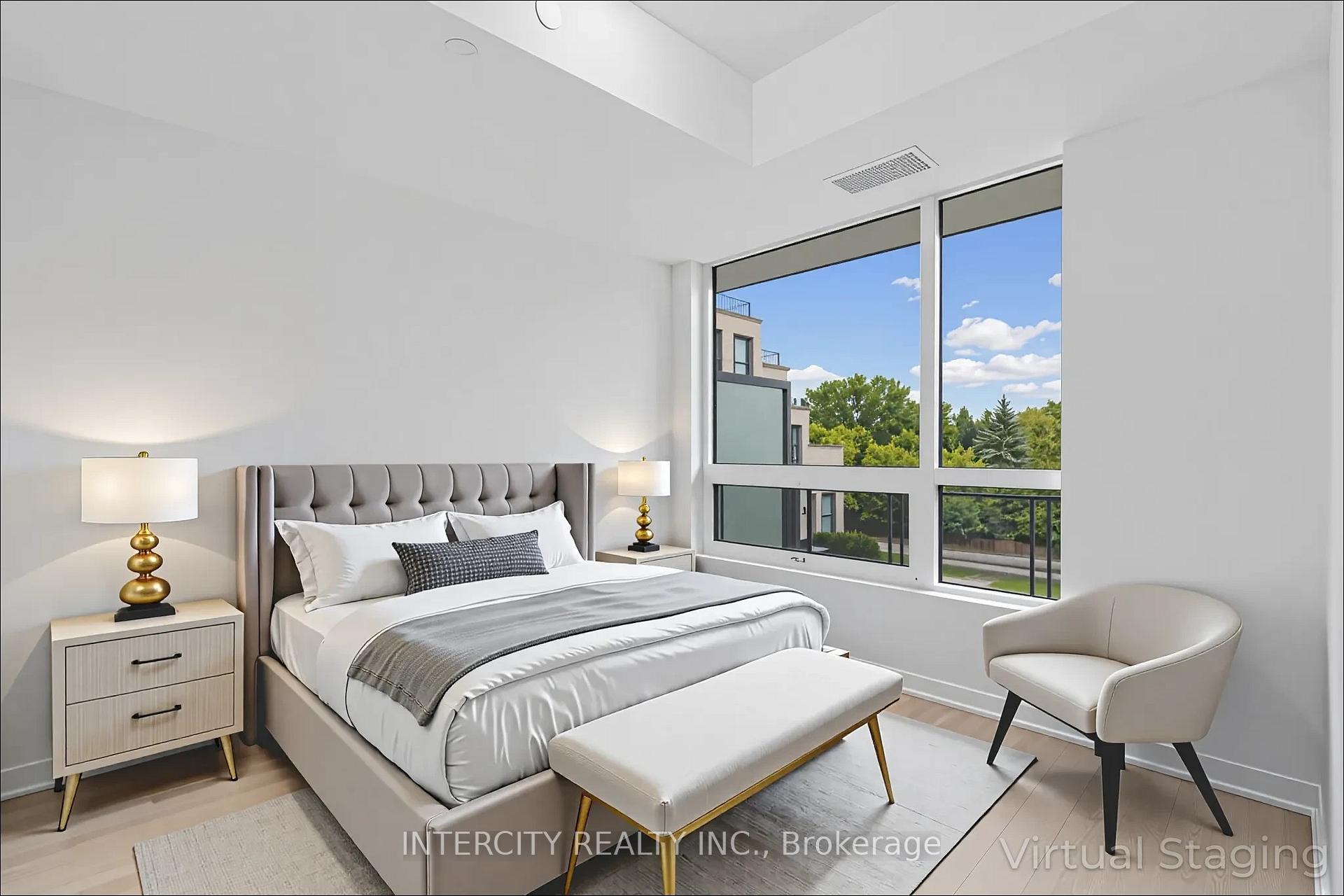 Photo 10 of Unit 304, 2075 King Road, King, King City — HOMEH