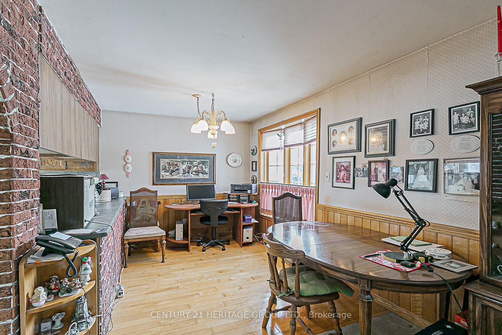 Photo 8 of 15 Seaton Drive, Aurora, Aurora Highlands — HOMEH