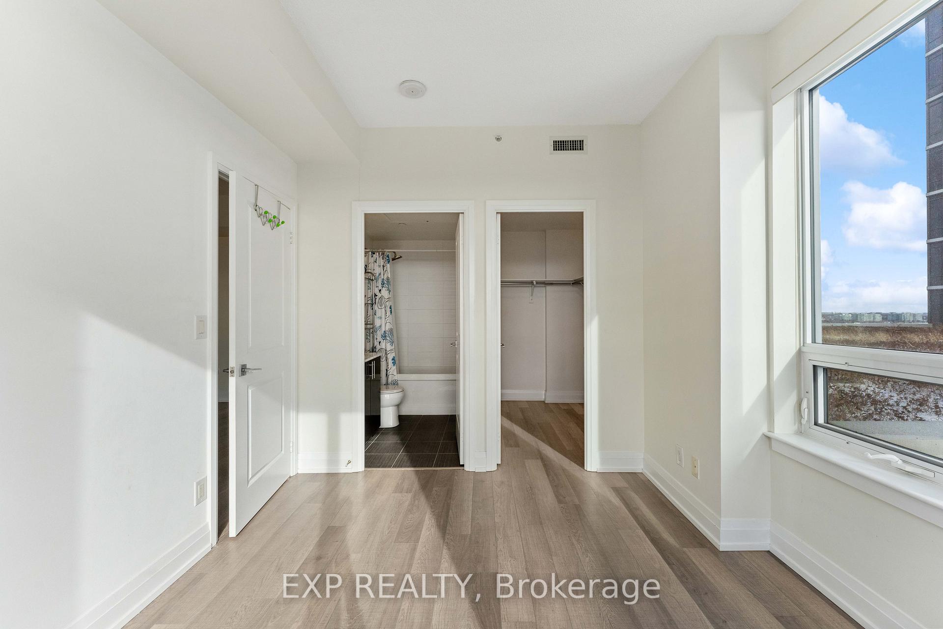 Photo 21 of Unit 906, 7165 Yonge Street, Markham, Grandview — HOMEH