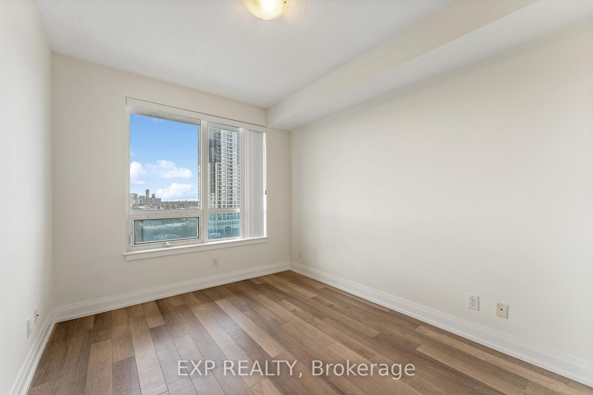 Photo 24 of Unit 906, 7165 Yonge Street, Markham, Grandview — HOMEH