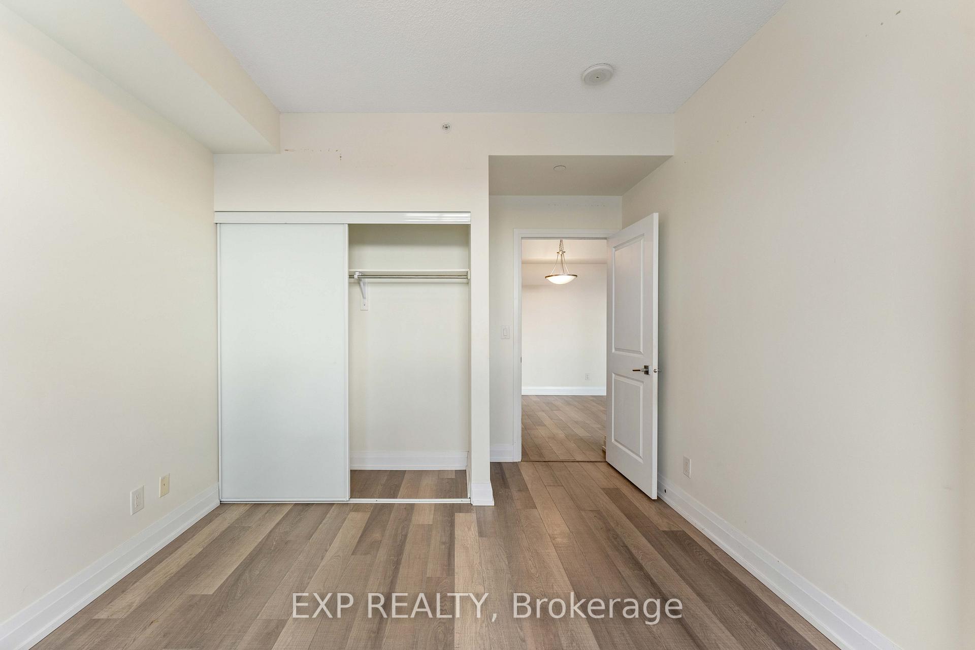 Photo 25 of Unit 906, 7165 Yonge Street, Markham, Grandview — HOMEH