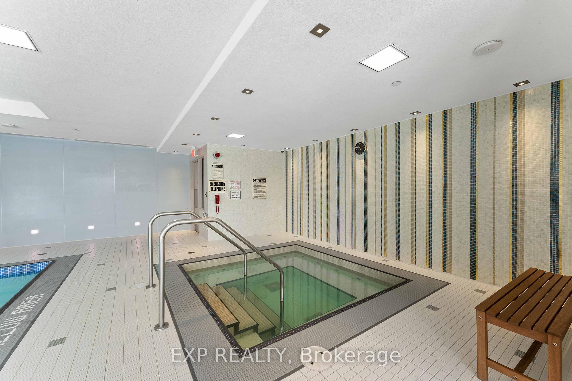 Photo 31 of Unit 906, 7165 Yonge Street, Markham, Grandview — HOMEH
