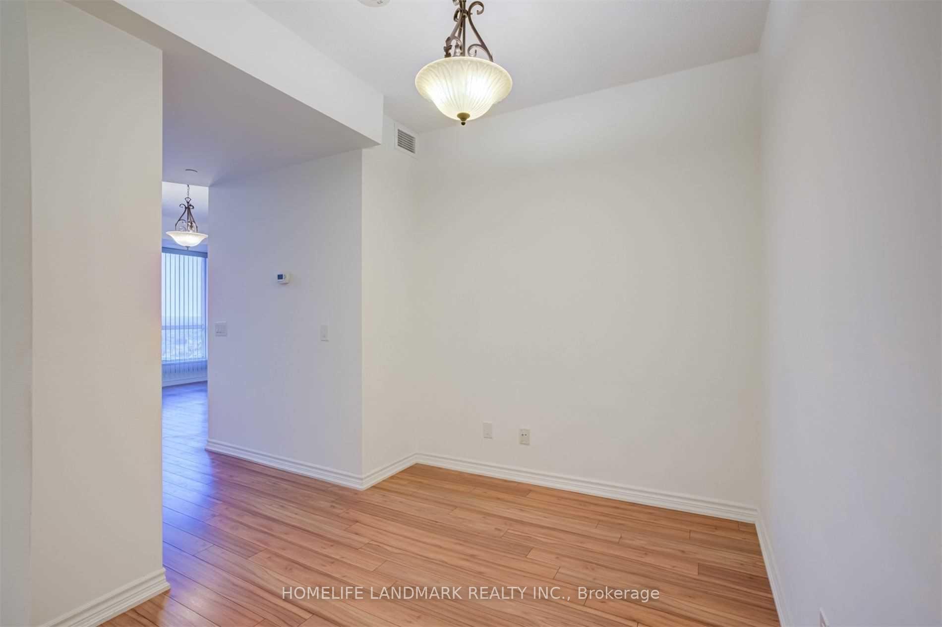 Photo 3 of Unit 926, 8323 Kennedy Road, Markham, Village Green-South Unionville — HOMEH