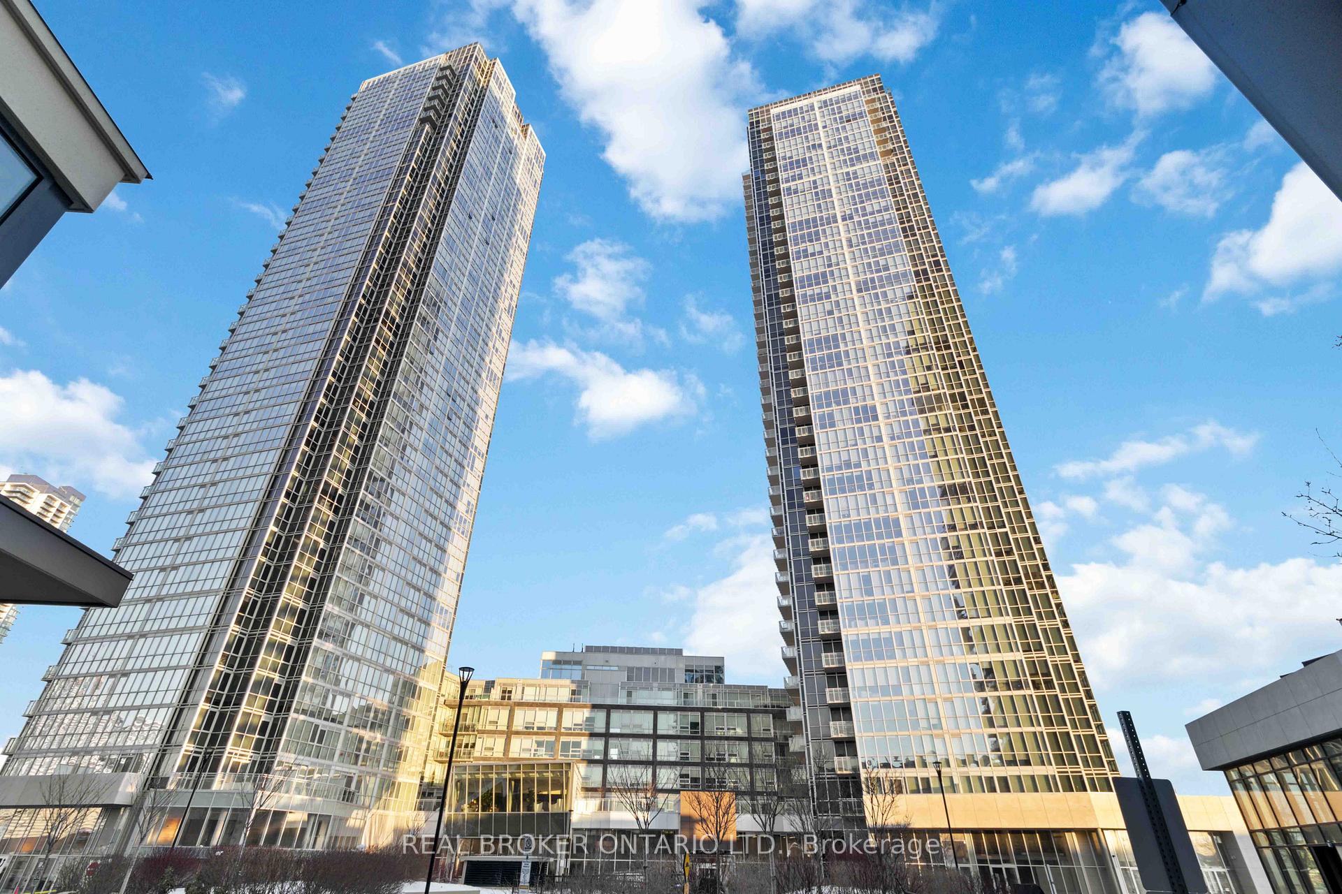 Photo 2 of Unit 3102, 2916 Highway 7, Vaughan, Vaughan Corporate Centre — HOMEH