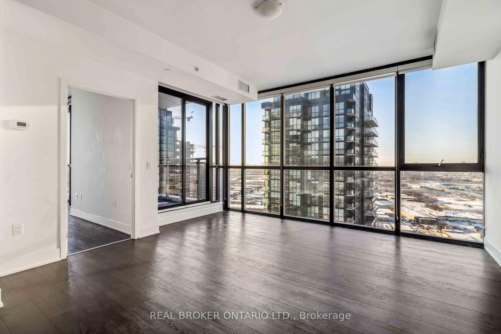 Photo 8 of Unit 3102, 2916 Highway 7, Vaughan, Vaughan Corporate Centre — HOMEH
