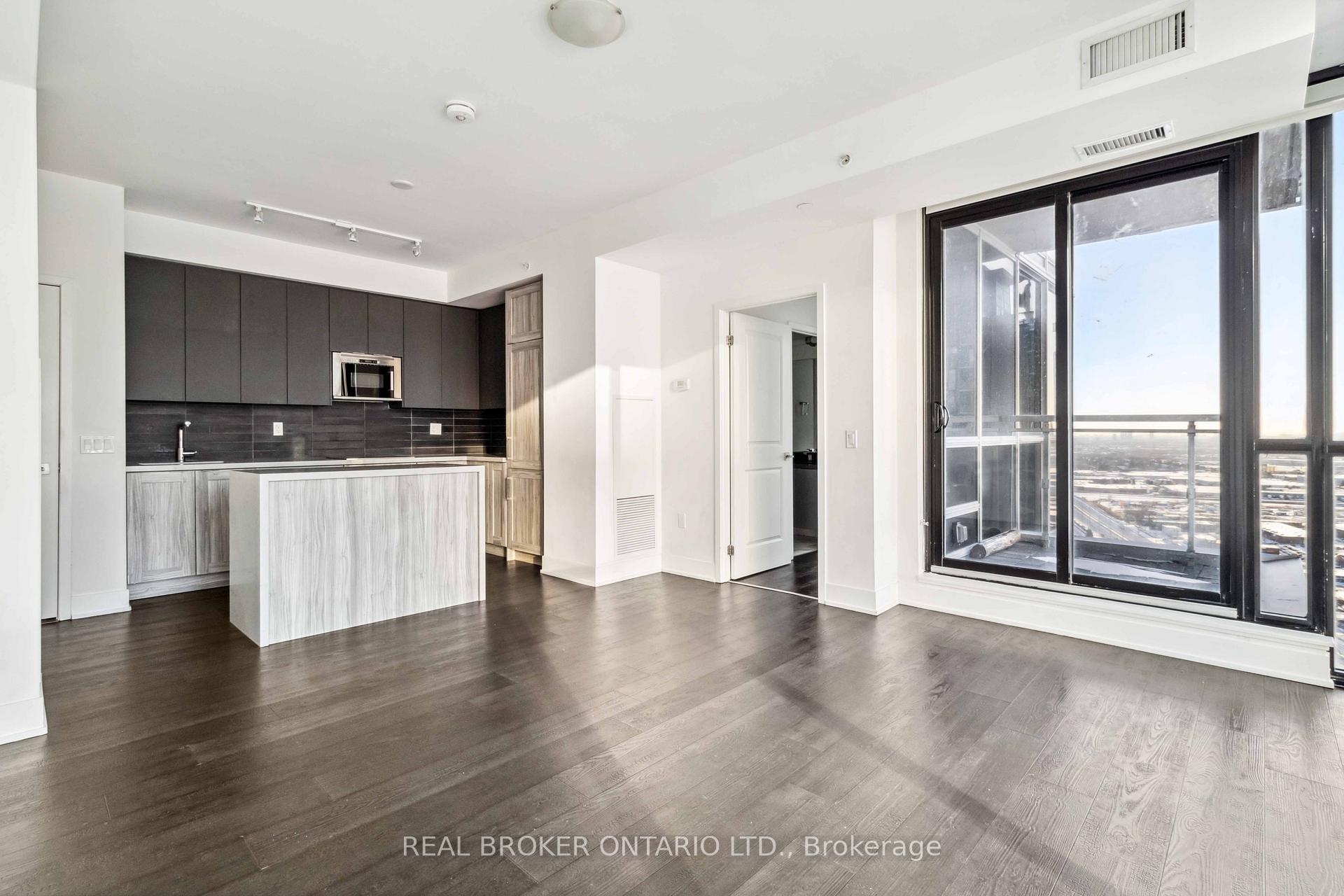 Photo 10 of Unit 3102, 2916 Highway 7, Vaughan, Vaughan Corporate Centre — HOMEH