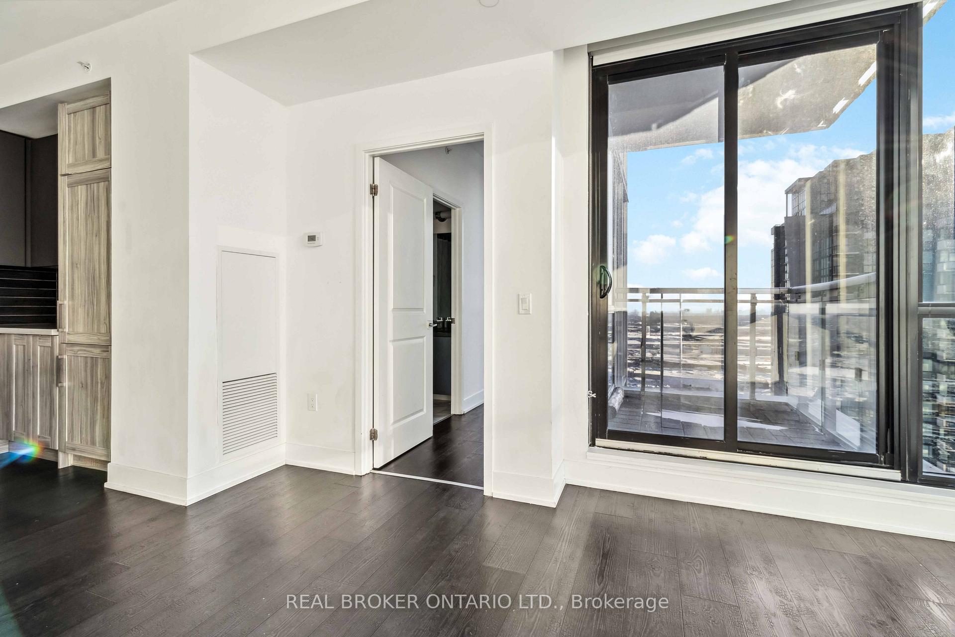 Photo 21 of Unit 3102, 2916 Highway 7, Vaughan, Vaughan Corporate Centre — HOMEH